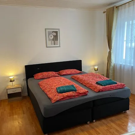Apartment Haus Der Rosen